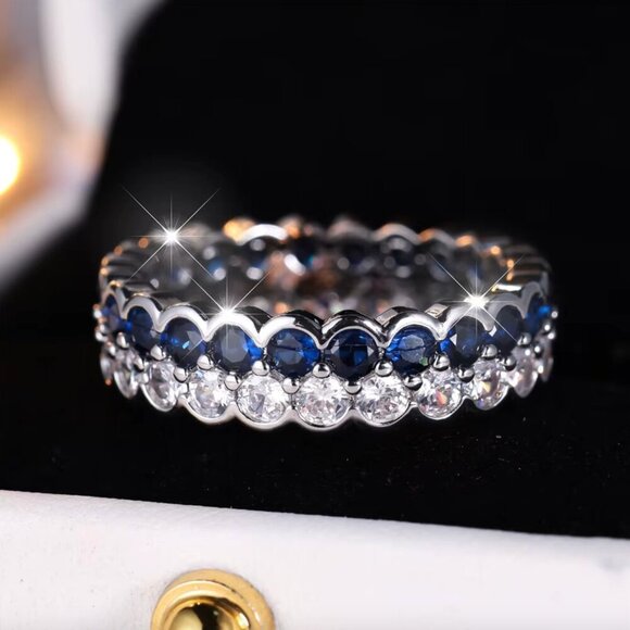 NEW 18k White Gold Blue Sapphire Diamond Ring Band - Picture 2 of 5